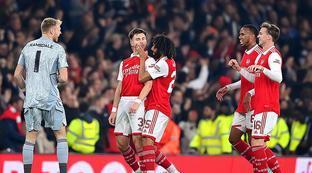 迅速跌落至 迅速跌落至